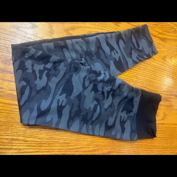 Victoria’s Secret Pink sport legging - Picture 1 of 1